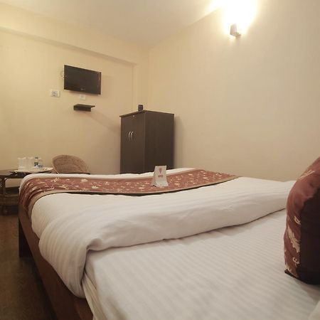 Oyo 9454 Hotel Golden Leaf Darjeeling  Buitenkant foto